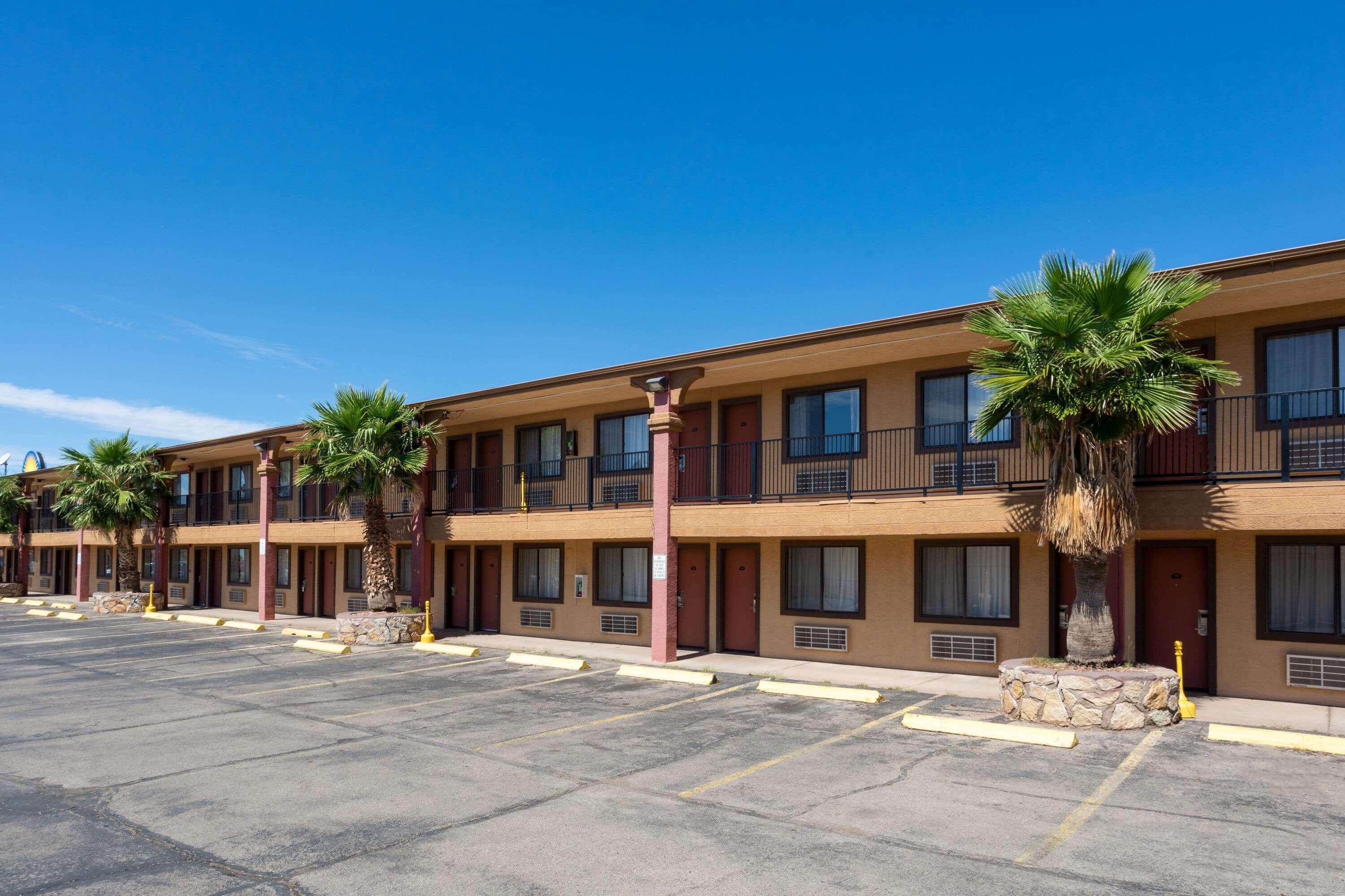 Days Inn By Wyndham Alamogordo White Sands Exteriör bild