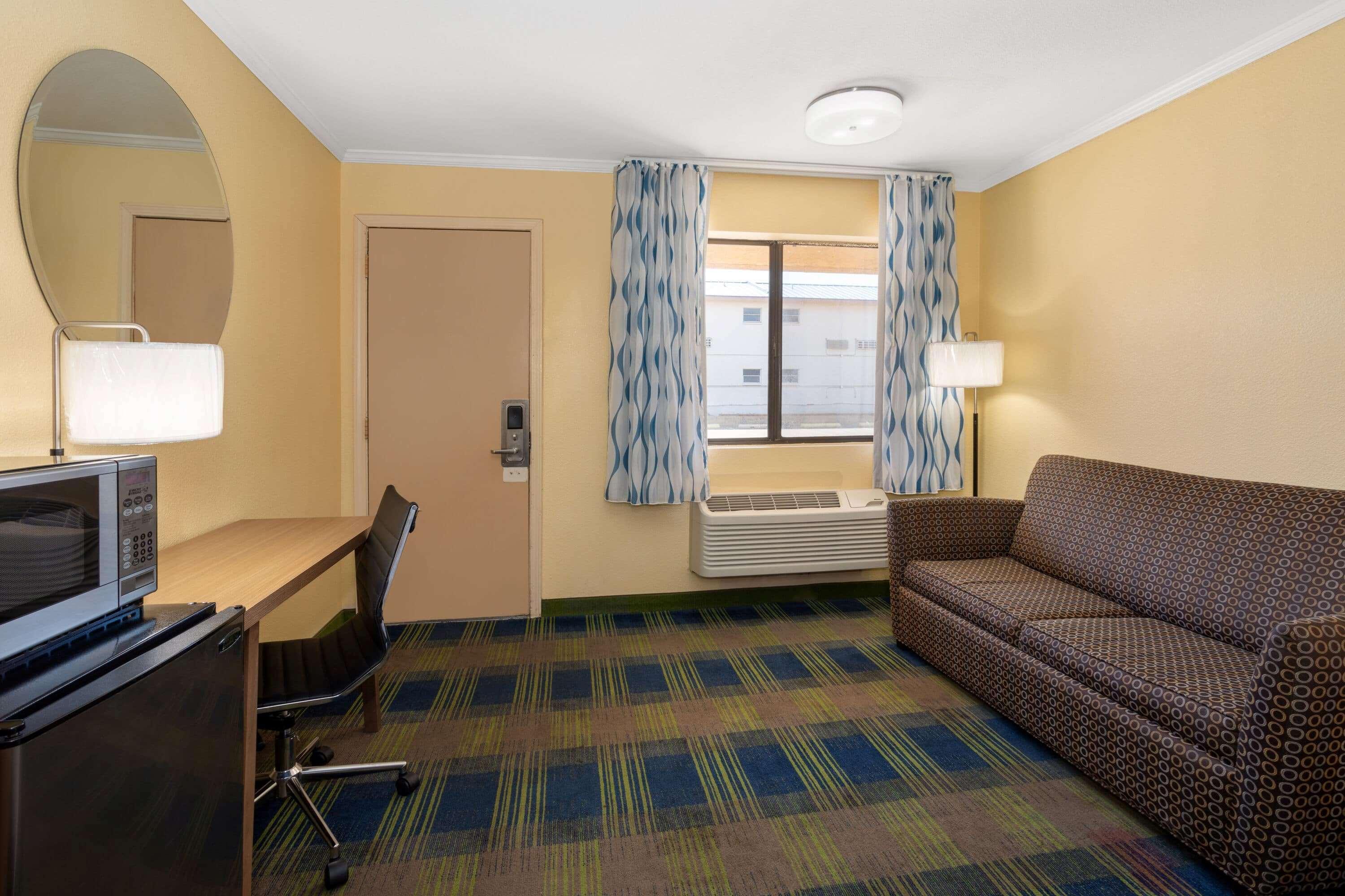 Days Inn By Wyndham Alamogordo White Sands Exteriör bild