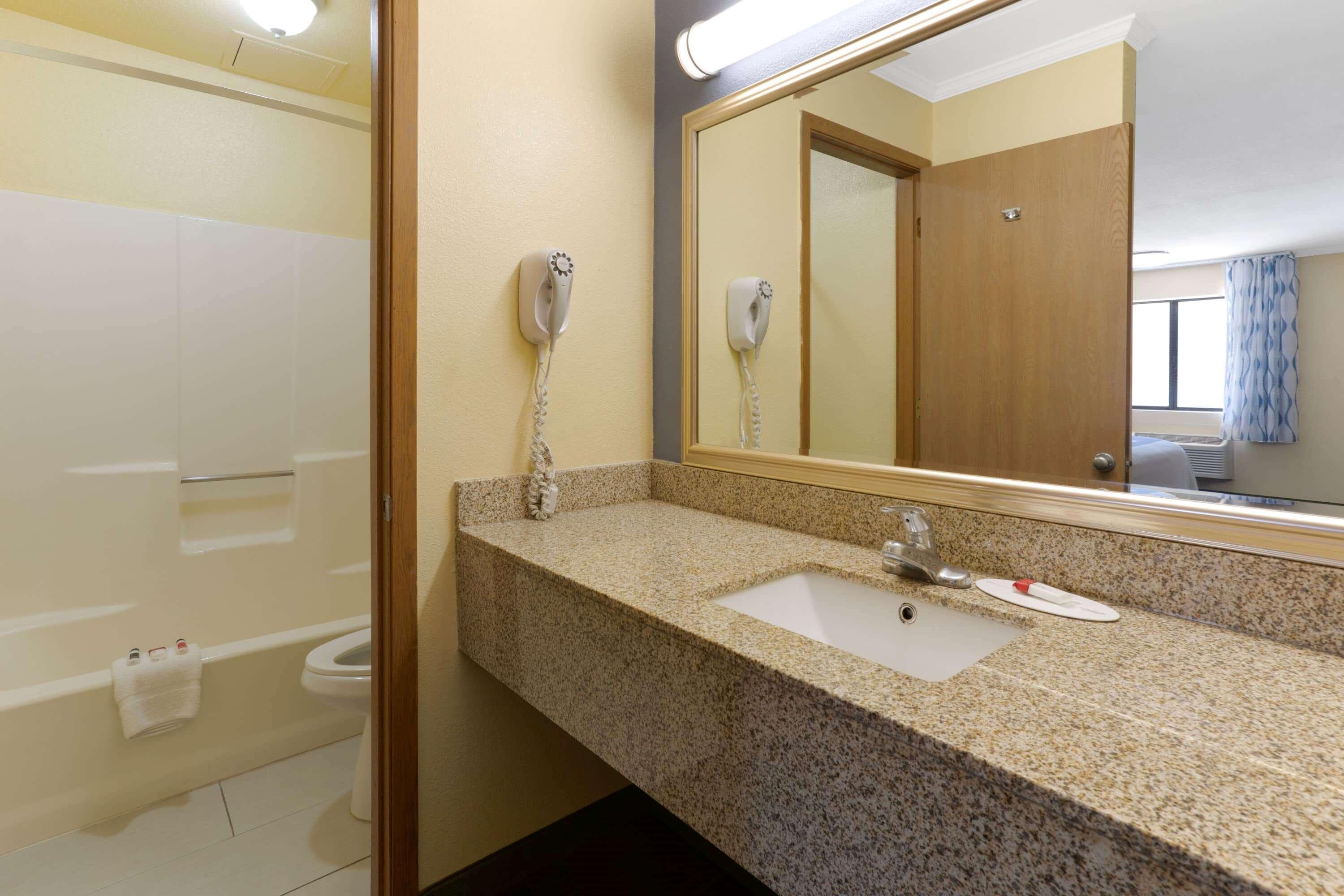 Days Inn By Wyndham Alamogordo White Sands Exteriör bild